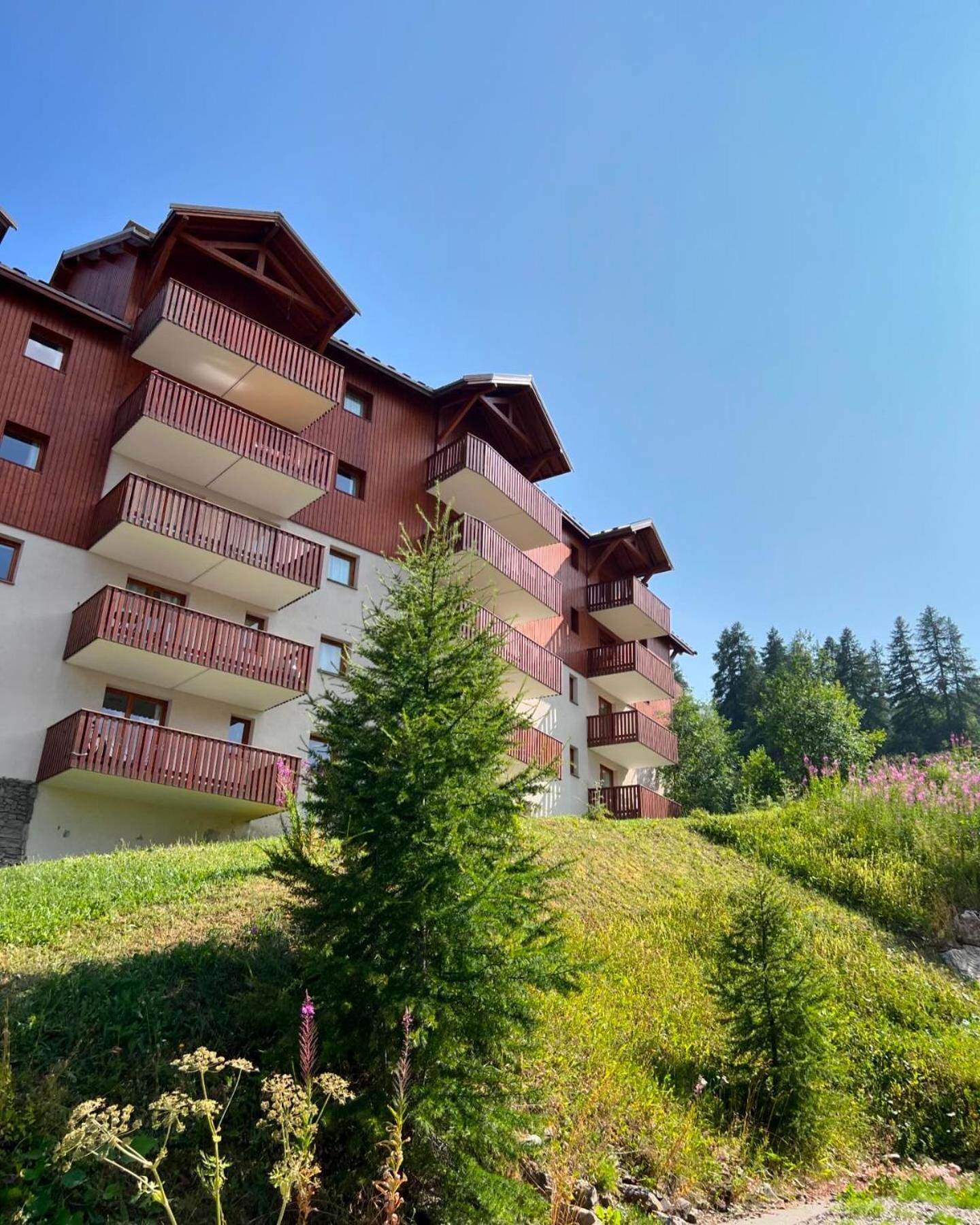 Appartement 4 Personnes Avec Piscine Interieure Пюи-Сен-Венсан Экстерьер фото